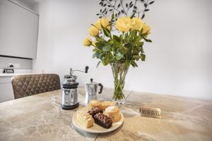 Kitchen- click for photo gallery
